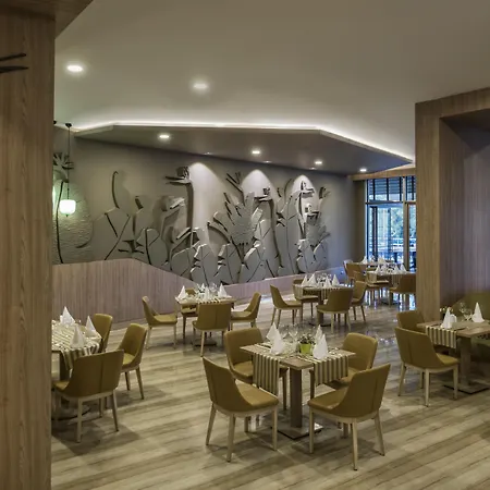 Resort Delphin Be Grand